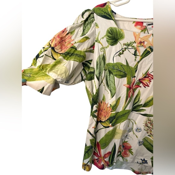 Chico's Green and White Floral Tropical Blouse - Picture 3 of 6